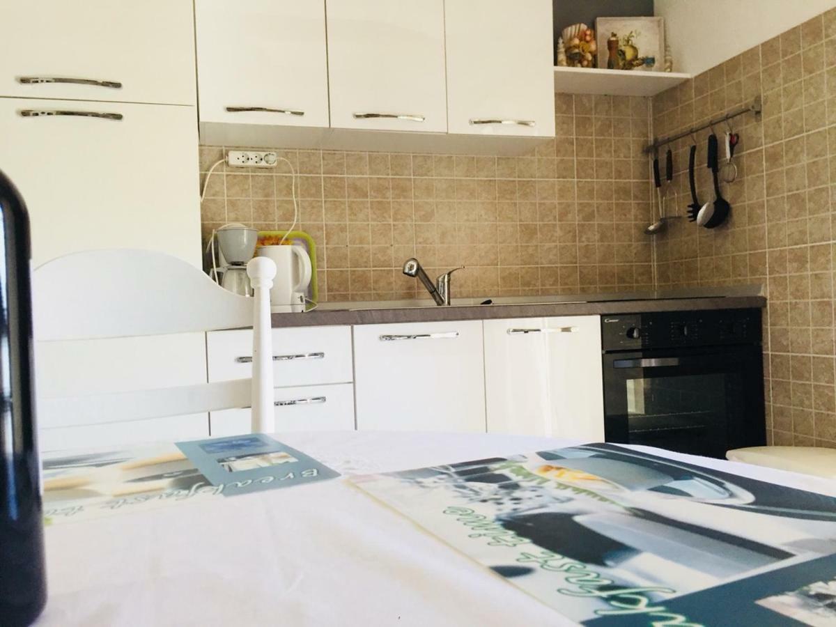Apartment Josipa เปรมันตูรา ภายนอก รูปภาพ