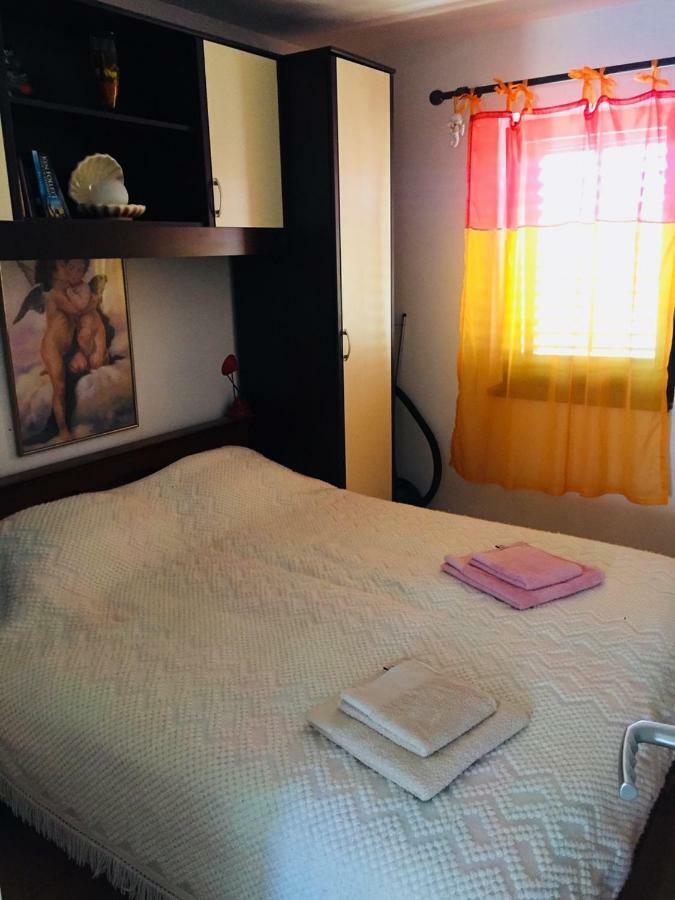 Apartment Josipa เปรมันตูรา ภายนอก รูปภาพ